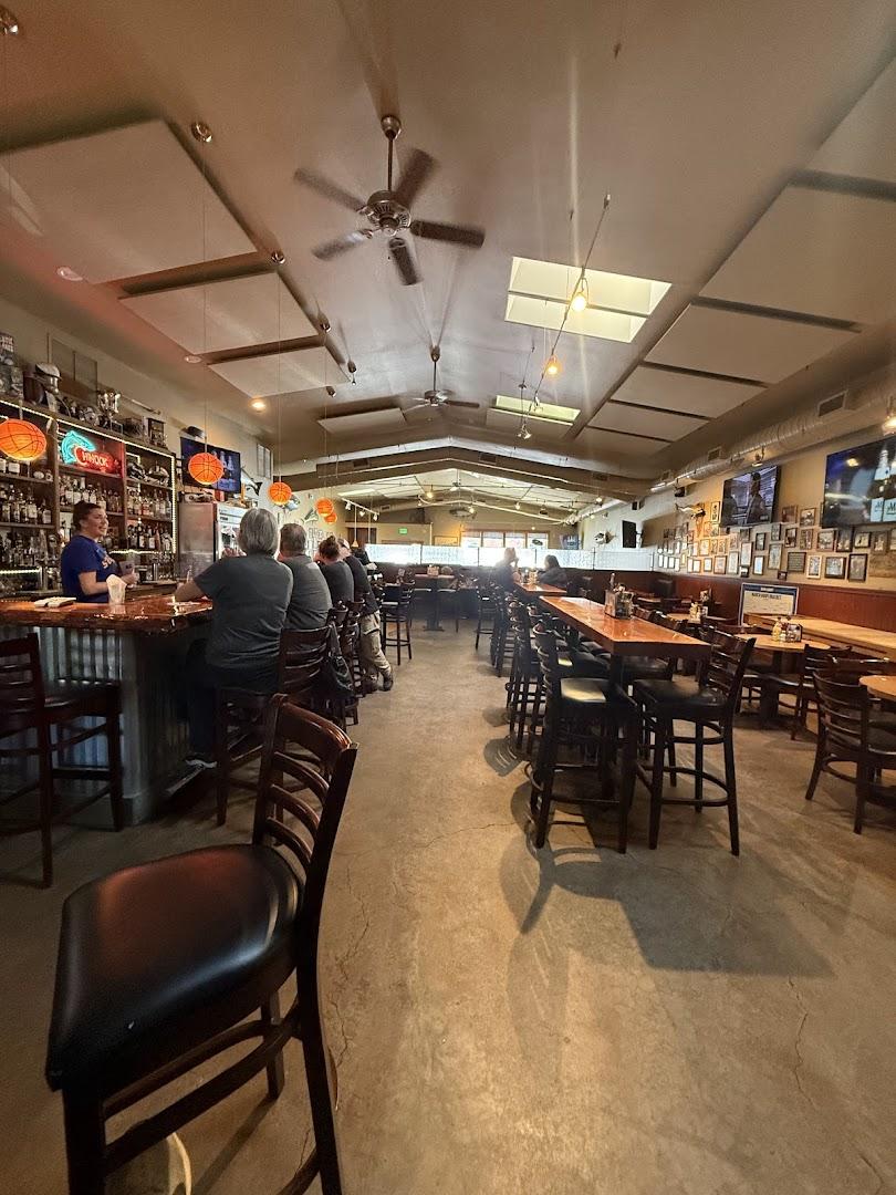 Haley's Sports Bar & Grill